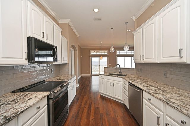 349 Skyview Court, Ludlow, KY 41016