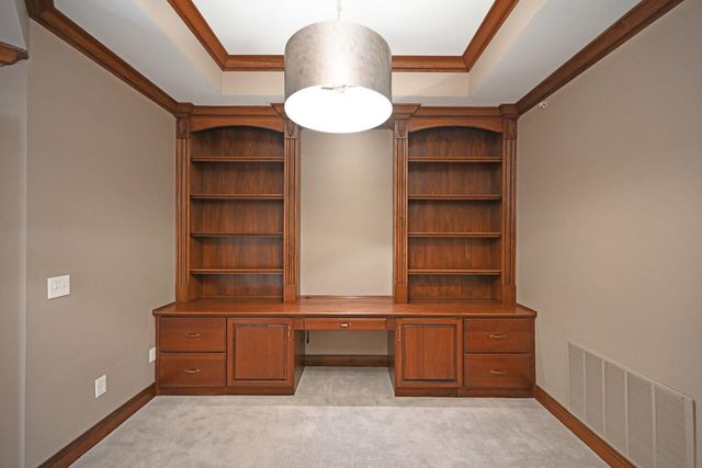 349 Skyview Court, Ludlow, KY 41016