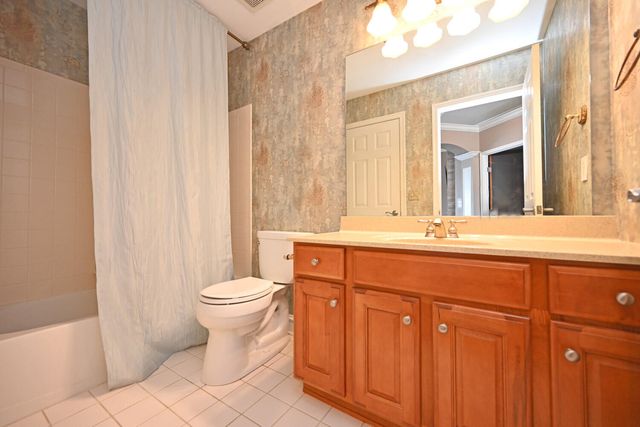 349 Skyview Court, Ludlow, KY 41016