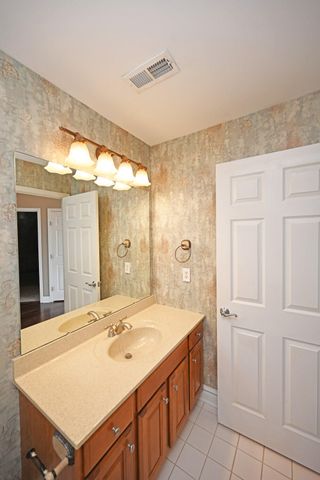 349 Skyview Court, Ludlow, KY 41016