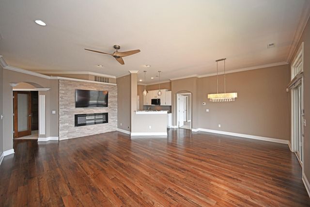 349 Skyview Court, Ludlow, KY 41016