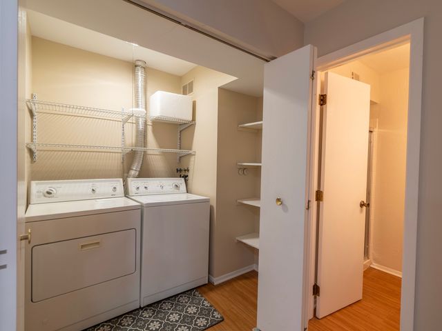 1379 Court Marguerite, Hanover Park, IL 60133