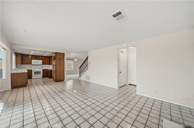 447 S 3rd Avenue, La Puente, CA 91746