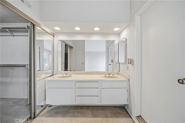 447 S 3rd Avenue, La Puente, CA 91746