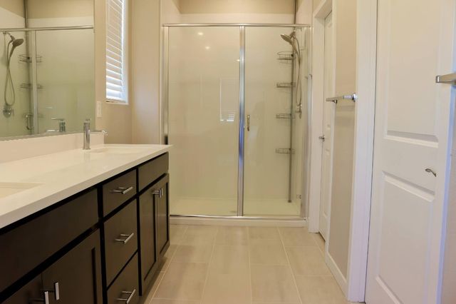 8277 Mincey Way, Elk Grove, CA 95757