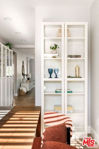 6227 Long Street, Los Angeles, CA 90043