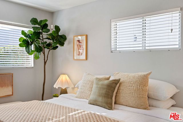 6227 Long Street, Los Angeles, CA 90043