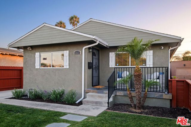 6227 Long Street, Los Angeles, CA 90043