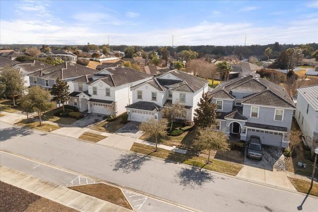 1684 MOON VALLEY DRIVE, Davenport, FL 33896