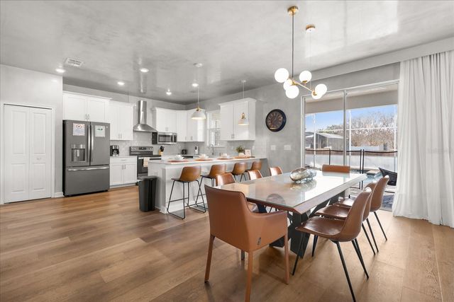 1684 MOON VALLEY DRIVE, Davenport, FL 33896