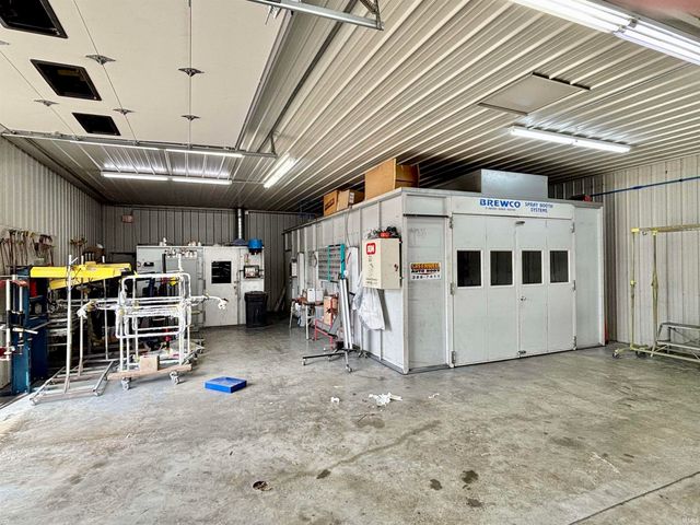 903 S Main Street, Princeton, IN 47670