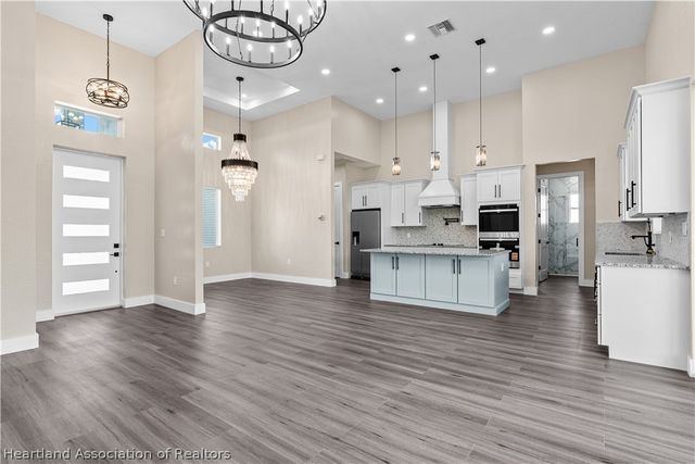 10302 Tam Oshanter Boulevard, Sebring, FL 33875