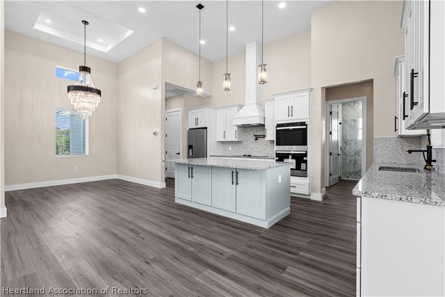 10302 Tam Oshanter Boulevard, Sebring, FL 33875