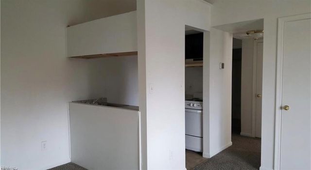 244 Pacific DR, Hampton, VA 23666