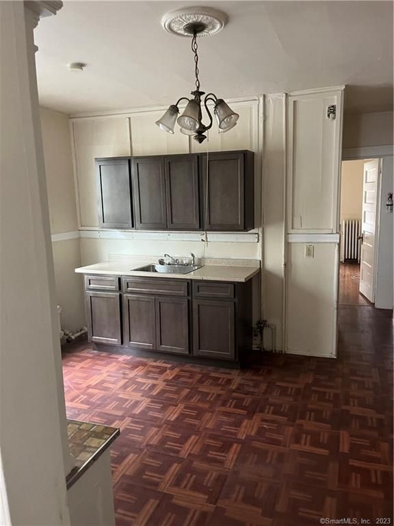 50 Carleton Avenue 2L, Bridgeport, CT 06604