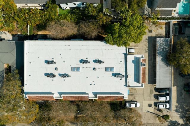 2314 S CLEWIS COURT 204, Tampa, FL 33629