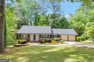 180 Dublin Court SW, Mableton, GA 30126