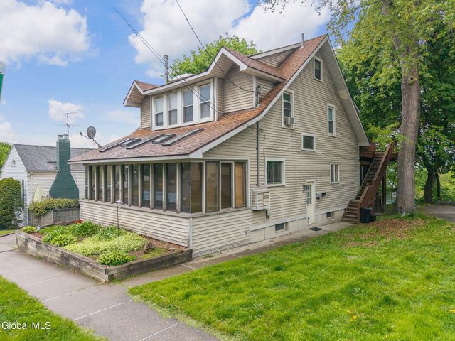 57 Washington Avenue, Rensselaer, NY 12144