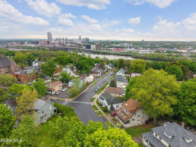 57 Washington Avenue, Rensselaer, NY 12144