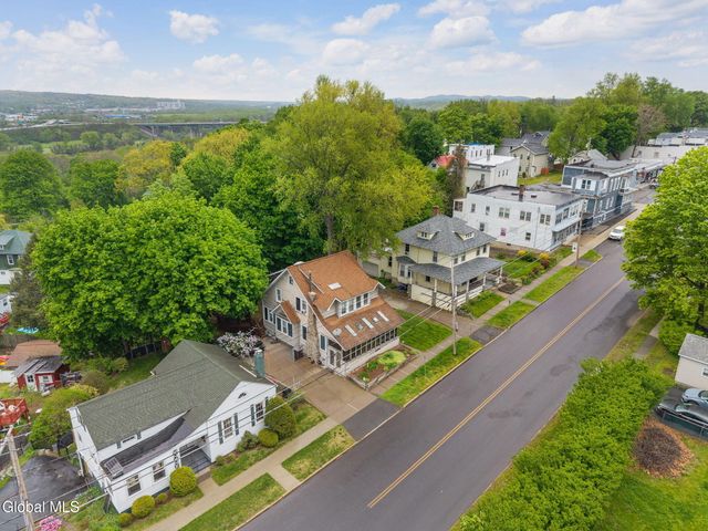 57 Washington Avenue, Rensselaer, NY 12144