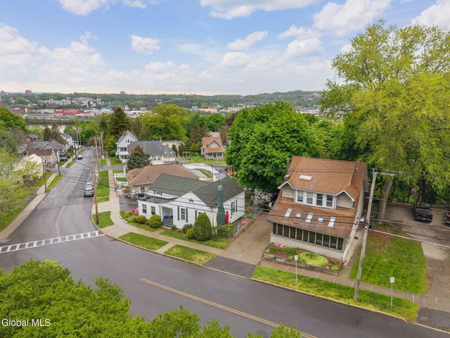 57 Washington Avenue, Rensselaer, NY 12144