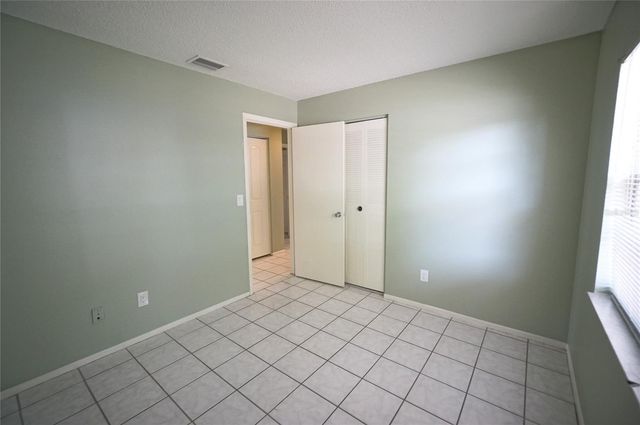 5117 ELLENDALE AVENUE, Tampa, FL 33625