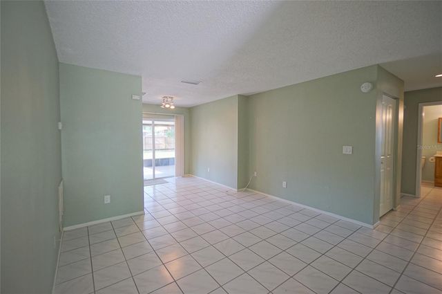 5117 ELLENDALE AVENUE, Tampa, FL 33625
