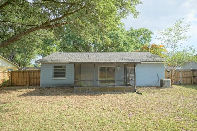 5117 ELLENDALE AVENUE, Tampa, FL 33625