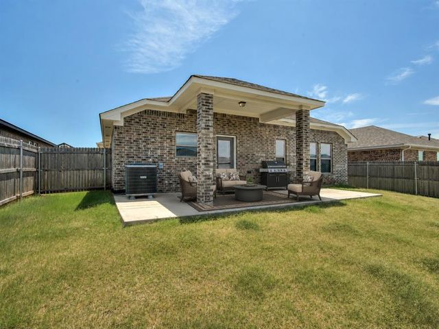 611 Red Cedar Way, Norman, OK 73069