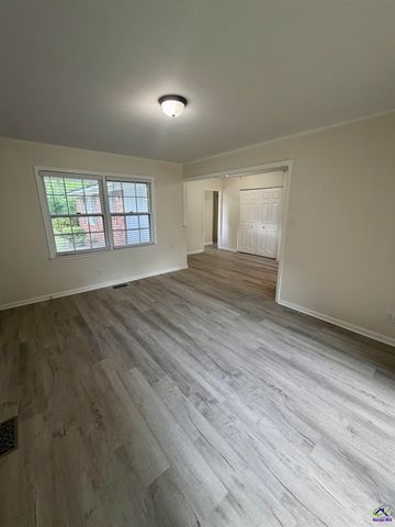 1100 Pine Needle Drive, Perry, GA 31069