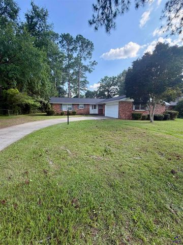 1100 Pine Needle Drive, Perry, GA 31069