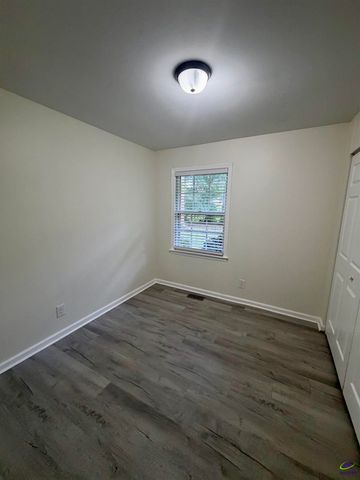 1100 Pine Needle Drive, Perry, GA 31069