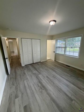 1100 Pine Needle Drive, Perry, GA 31069