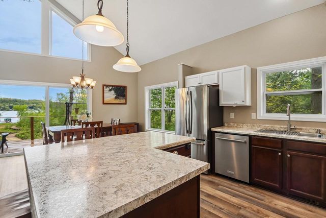 W10582 County Road V, Poynette, WI 53955