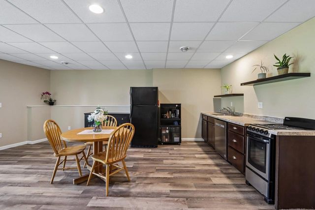 W10582 County Road V, Poynette, WI 53955