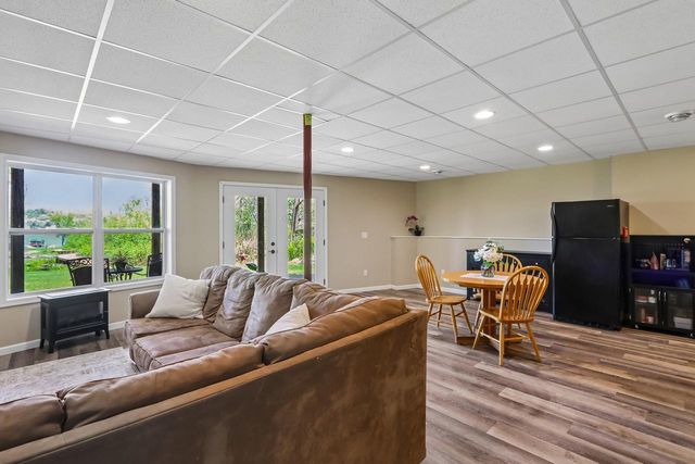 W10582 County Road V, Poynette, WI 53955