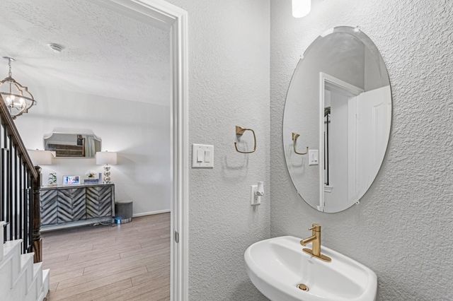 5126 Avondale Rise Street, Katy, TX 77493