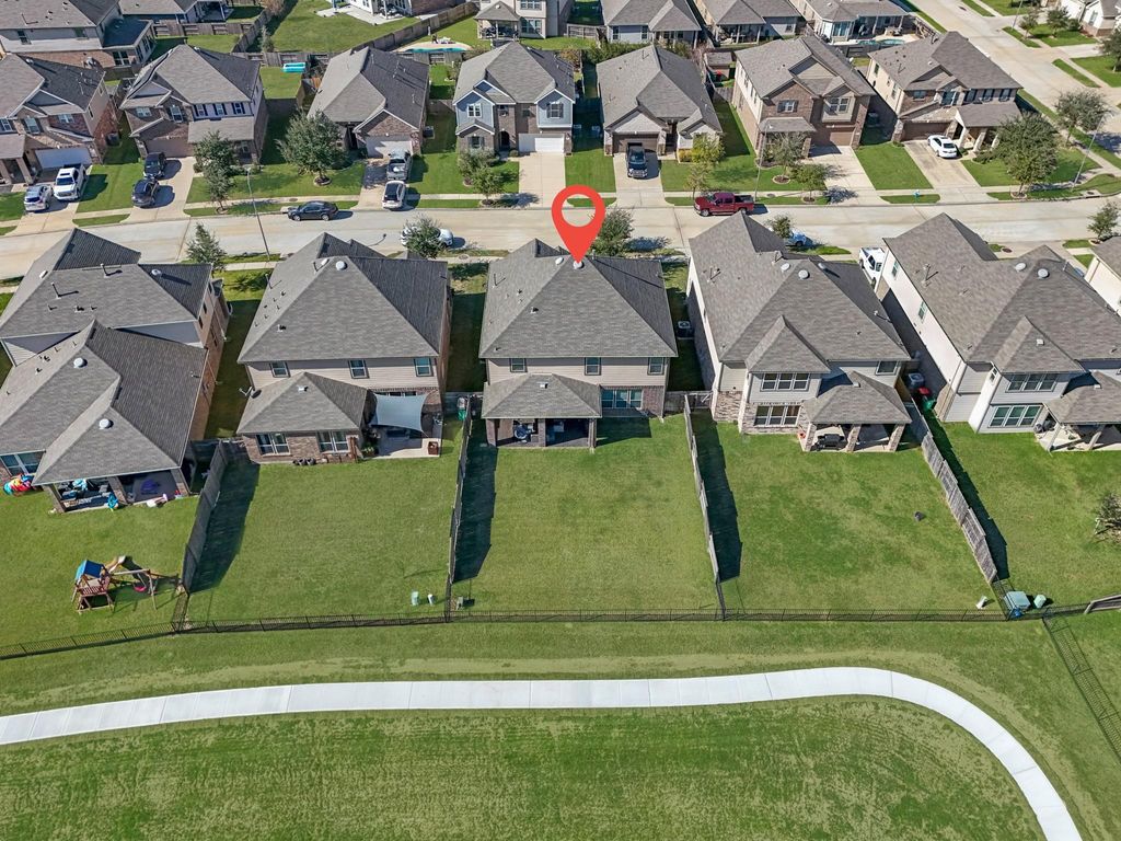 Image 27 of property listing at 5126 Avondale Rise Street, Katy, TX 77493