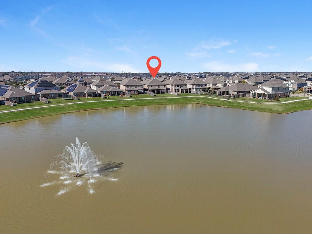 Image 28 of property listing at 5126 Avondale Rise Street, Katy, TX 77493