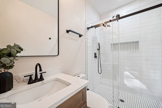 1755 SNAPFINGER Road, Decatur, GA 30032