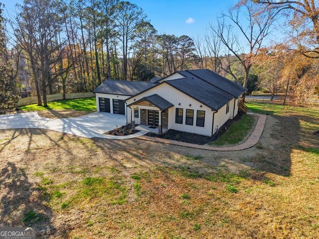 1755 SNAPFINGER Road, Decatur, GA 30032