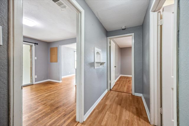 1102 Cherico ST, Austin, TX 78702