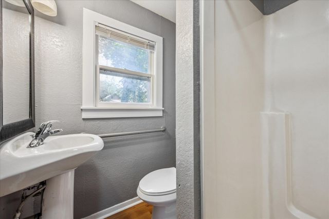 1102 Cherico ST, Austin, TX 78702