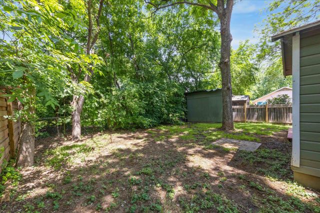 1102 Cherico ST, Austin, TX 78702