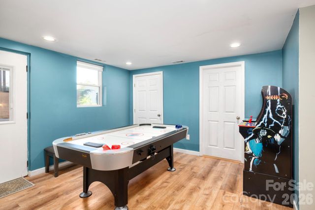 298 Erwin Hills Road, Asheville, NC 28806