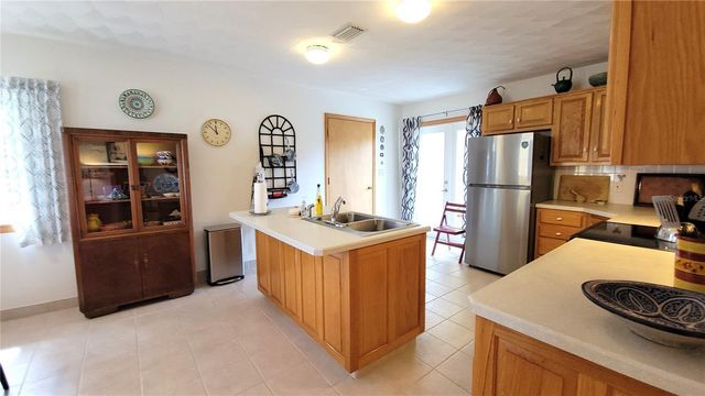 306 S KINGSBURY BOULEVARD, Deland, FL 32720