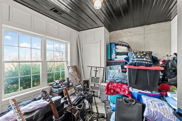 250 Crowe Springs NW Road, Cartersville, GA 30121