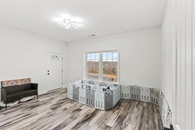 250 Crowe Springs NW Road, Cartersville, GA 30121