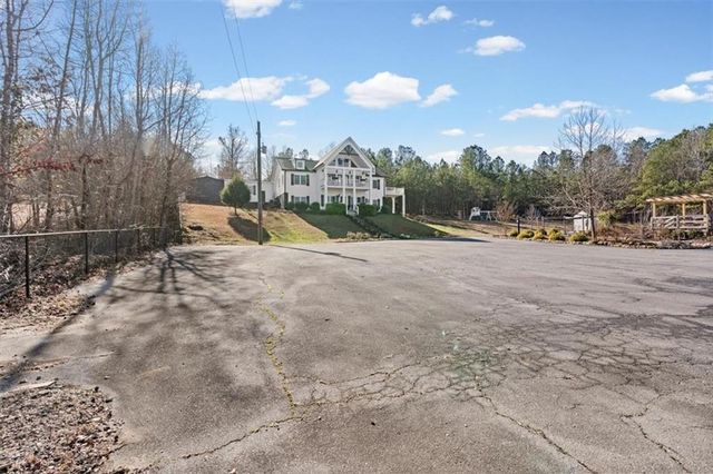 250 Crowe Springs NW Road, Cartersville, GA 30121