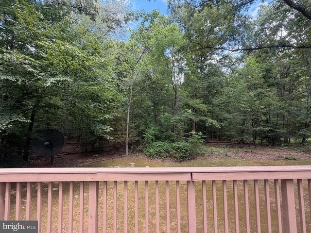 3830 STONEYBROOK RD, White Plains, MD 20695